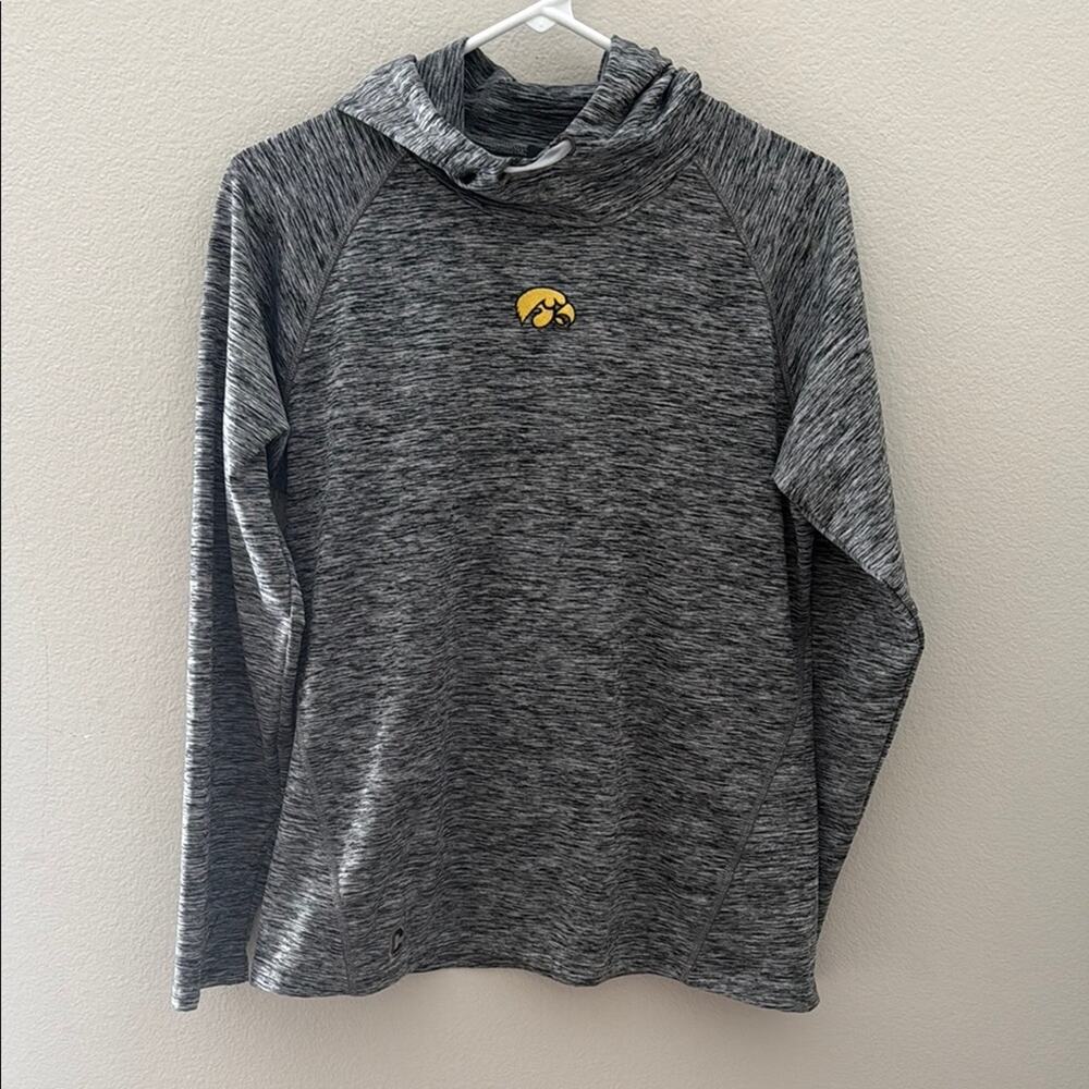 Iowa Hawkeyes Hooded Lightweight Pullover with Logo